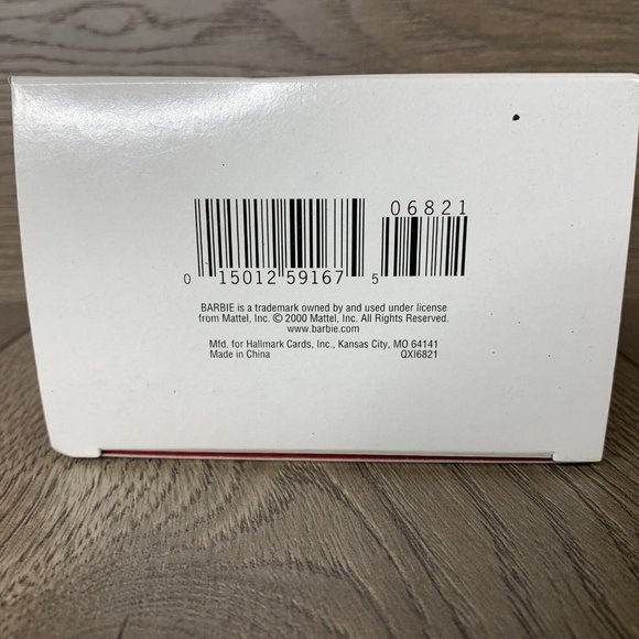 Hallmark Keepsake 2000 Christmas Celebration Barbie Ornament Special Edition - Picture 6 of 6